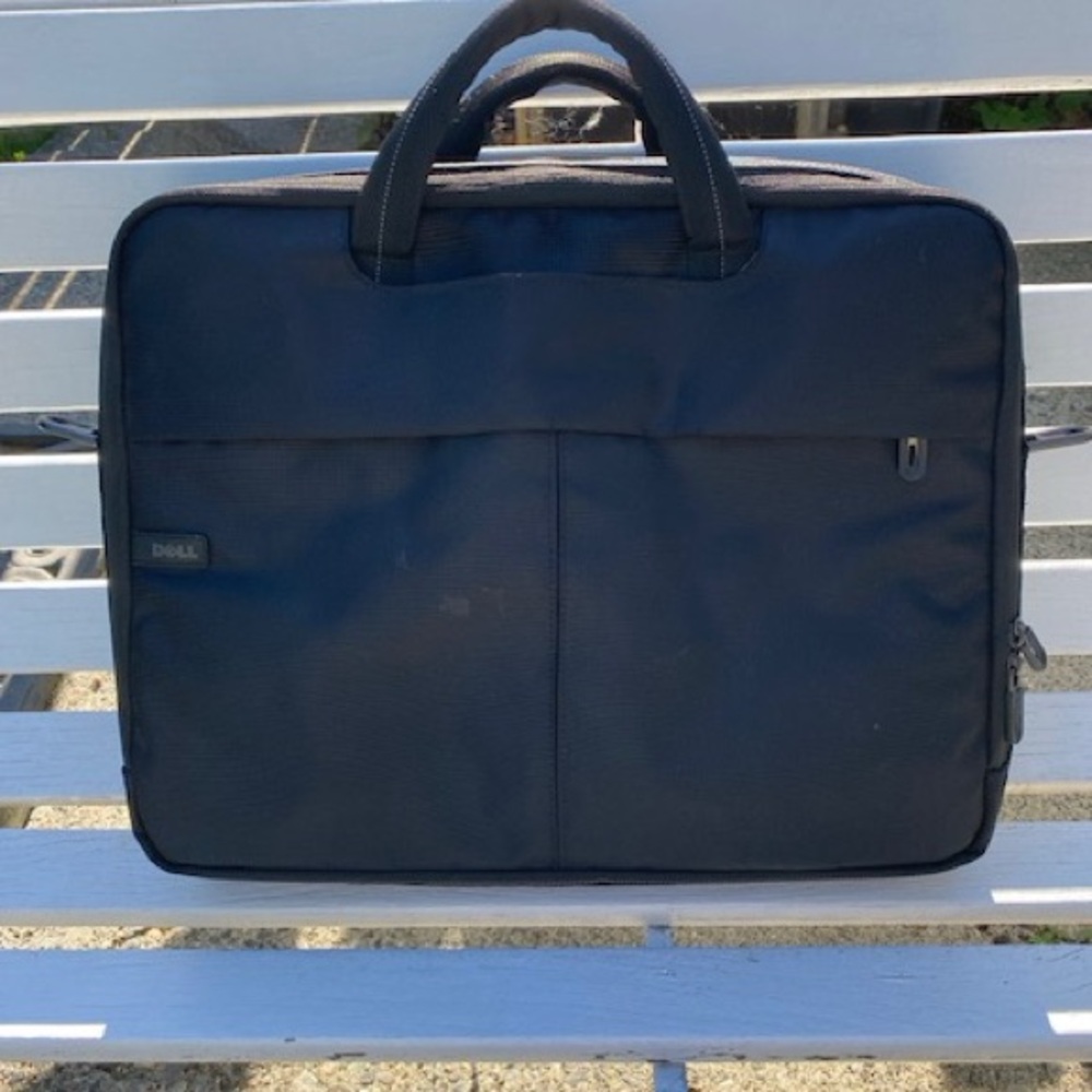 Dell Black Laptop Bag Sleek Durable Design